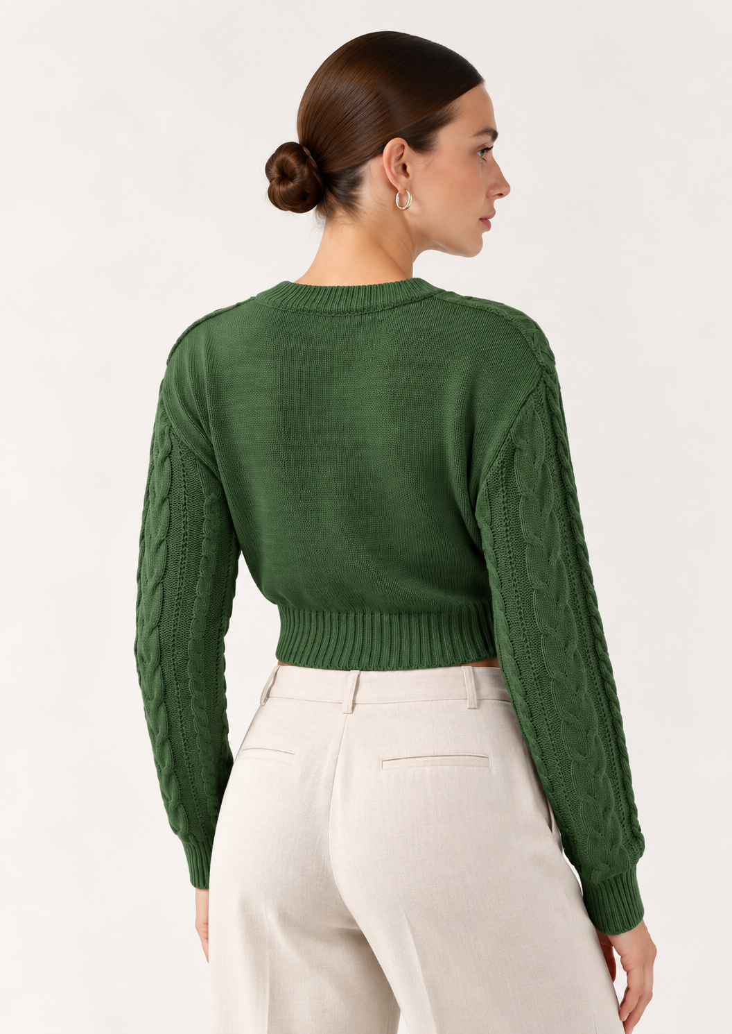 Elegant Cable-Knit Cropped Sweater - FELLAURA