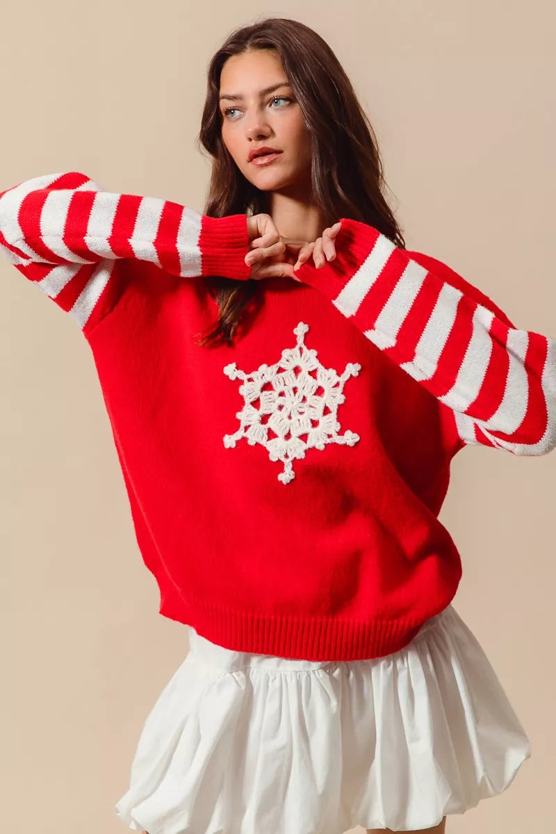 SO ME Christmas Snowflake Crochet Embellished Sweater - FELLAURA