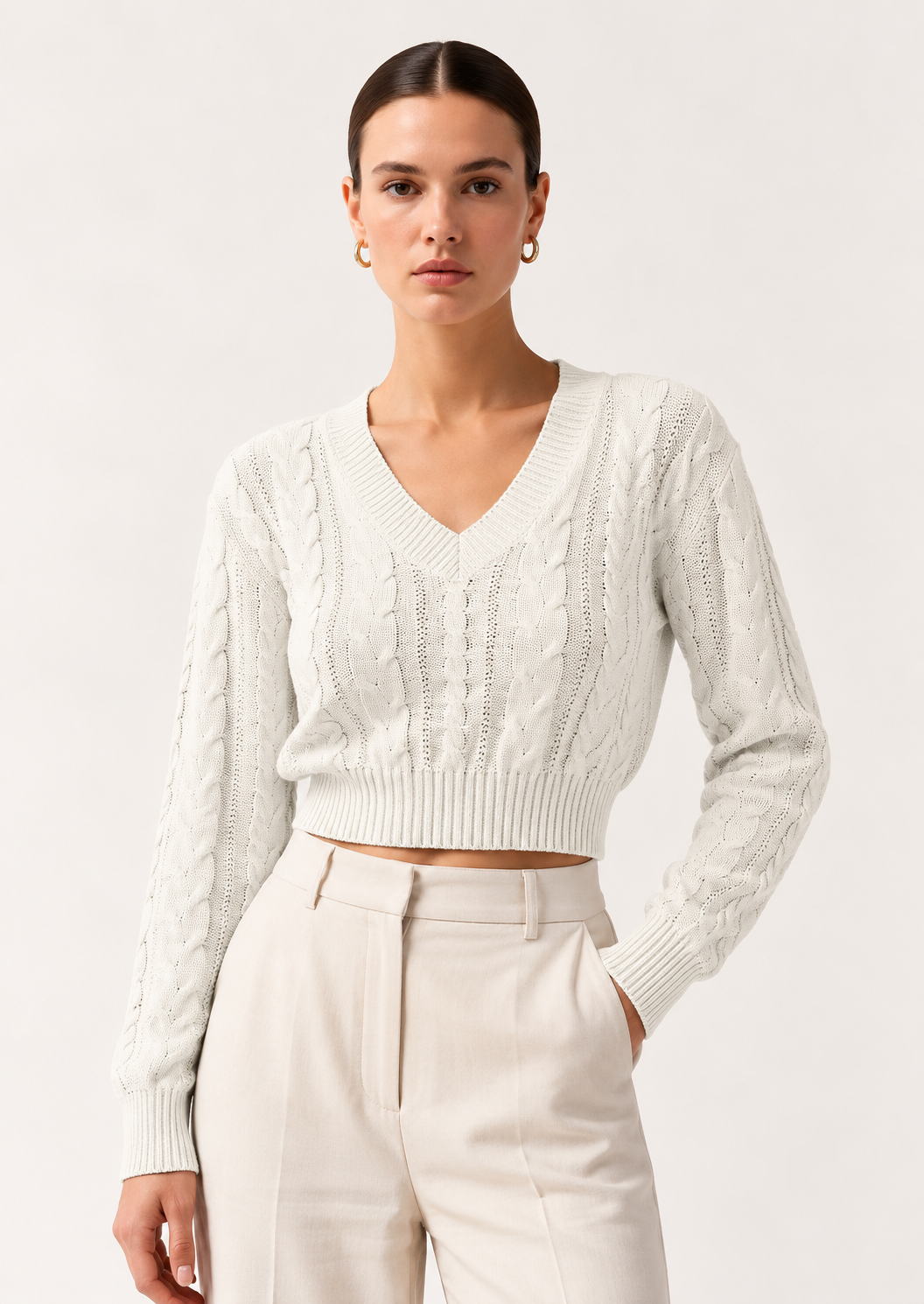 Elegant Cable-Knit Cropped Sweater - FELLAURA