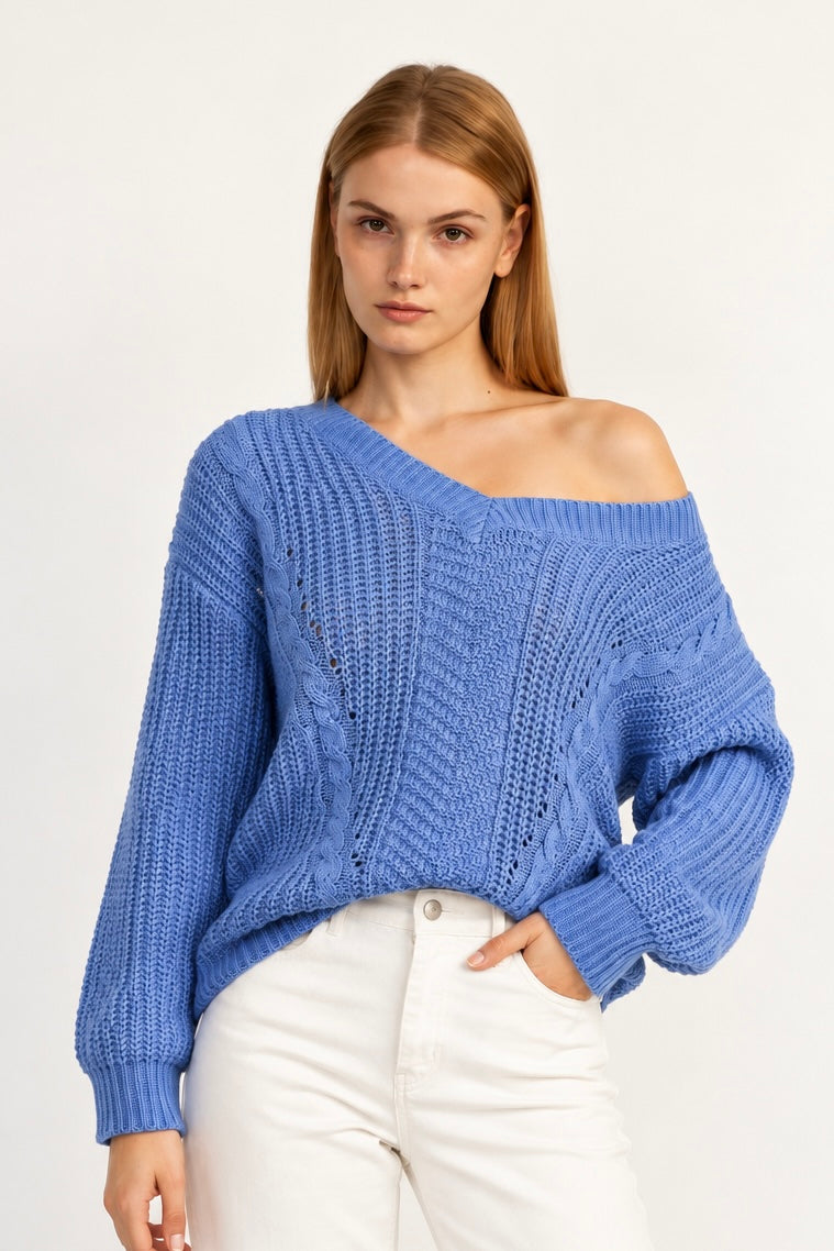 Classic Cable-Knit V-Neck Sweater - FELLAURA