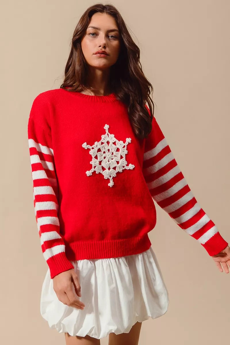 SO ME Christmas Snowflake Crochet Embellished Sweater - FELLAURA